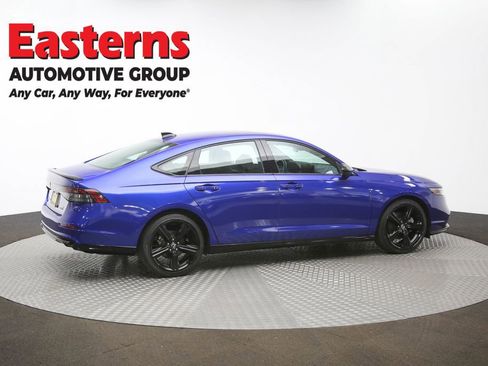 Used 2025 Honda Accord Sport image 44