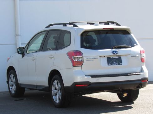 Used 2016 Subaru Forester 2.5i Limited AWD/4WD image 5