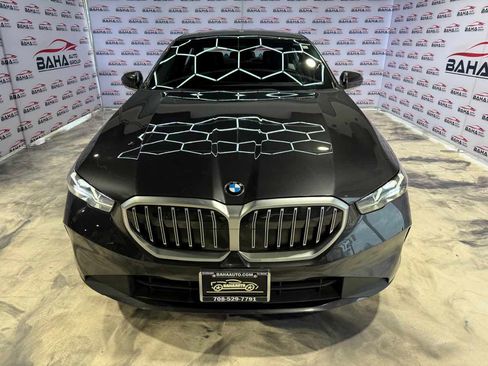 Used 2026 BMW 530i xDrive image 4