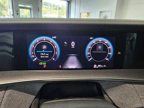 New 2025 Volkswagen Tiguan S image 27