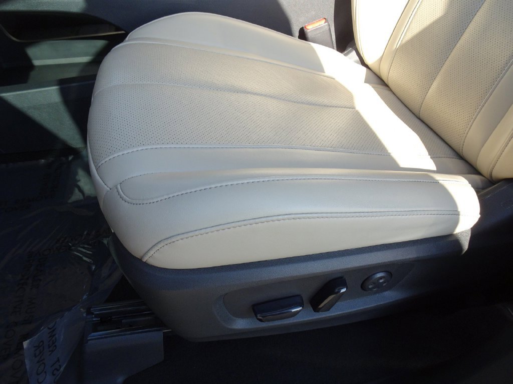 Used 2024 INFINITI QX60 Luxe w/ Vision Package AWD/4WD image 9