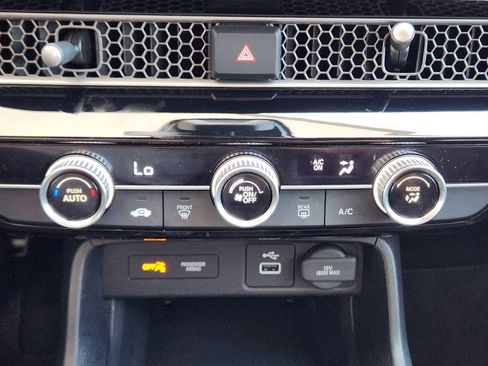Used 2023 Honda Civic Sport image 19