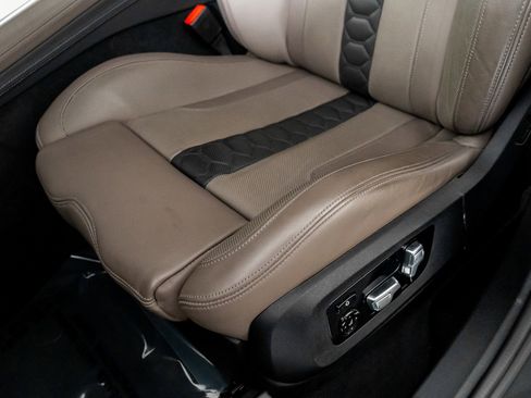 Used 2023 BMW X6 M Competition image 27