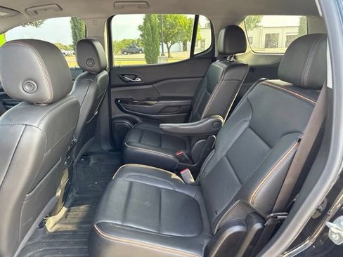 Used 2023 GMC Acadia AT4 w/ Technology Package AWD/4WD image 13