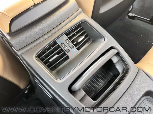 Used 2011 BMW M3 Competition image 35