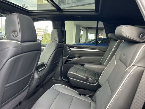 New 2026 Cadillac Escalade Luxury w/ Touring Package image 17