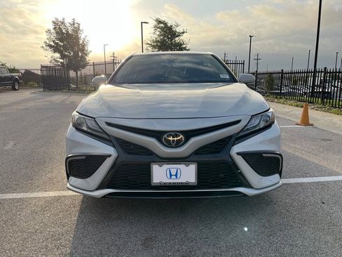 Used 2024 Toyota Camry XSE FWD image 2