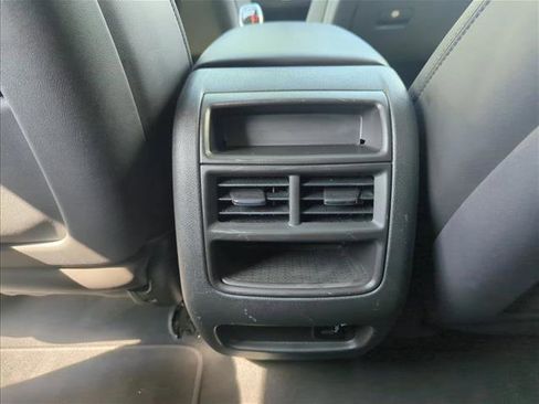 Used 2018 Cadillac XT5 Luxury w/ Driver Awareness Package FWD image 20