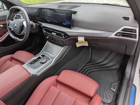 Used 2025 BMW 330i xDrive Sedan w/ Convenience Package AWD/4WD image 40