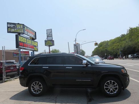Used 2015 Jeep Grand Cherokee Limited AWD/4WD image 8