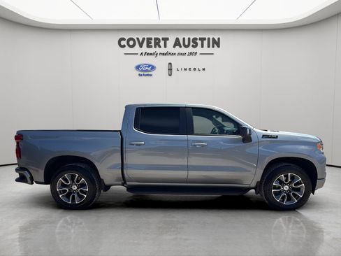 Used 2025 Chevrolet Silverado 1500 RST AWD/4WD image 6