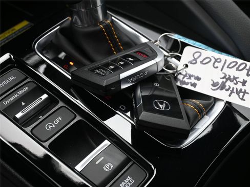 Certified 2026 Acura Integra A-Spec image 5