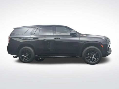 Used 2022 Chevrolet Tahoe Z71 w/ Luxury Package AWD/4WD image 33