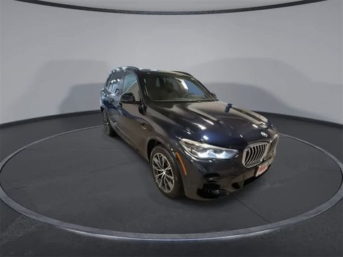 Used 2022 BMW X5 xDrive45e w/ M Sport Package image 2