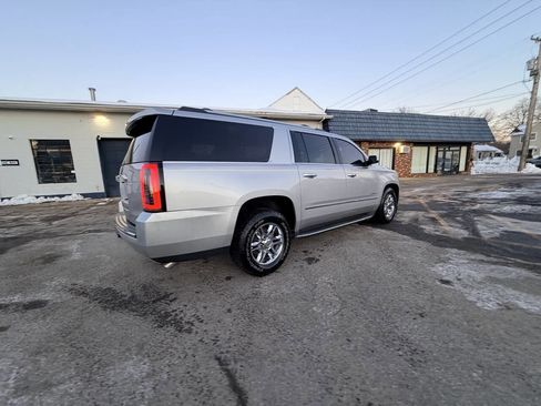 Used 2016 GMC Yukon XL Denali w/ Open Road Package image 28
