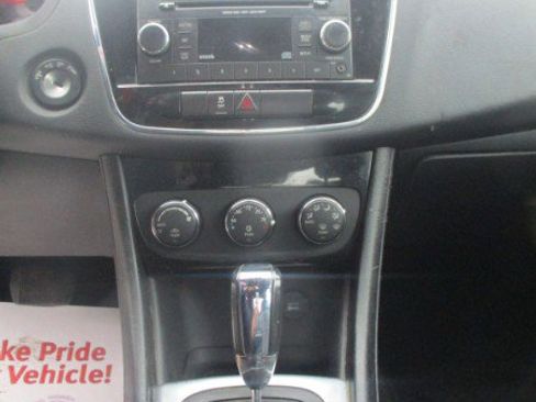 Used 2012 Chrysler 200 Touring image 11
