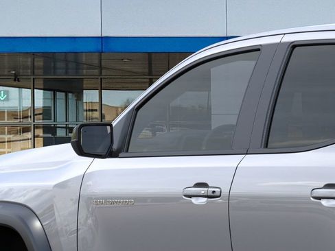 New 2026 Chevrolet Colorado ZR2 image 13