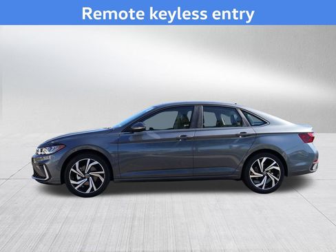 New 2026 Volkswagen Jetta SEL image 5