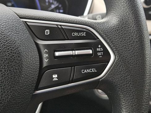 Used 2019 Hyundai Santa Fe SEL w/ Cargo Package FWD image 18