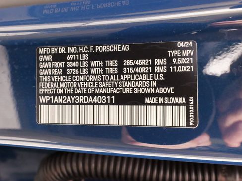 Used 2024 Porsche Cayenne S AWD/4WD image 78