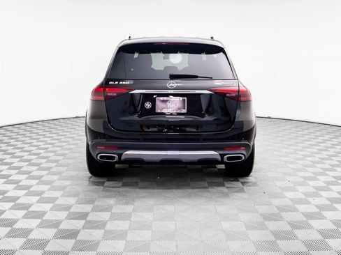 Used 2025 Mercedes-Benz GLE 350 4MATIC image 4