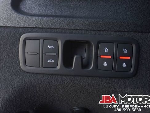 Used 2017 Audi Q7 3.0T Prestige w/ Prestige Package AWD/4WD image 98