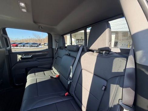 Used 2026 Chevrolet Silverado 1500 LT w/ All Star Edition Plus image 30