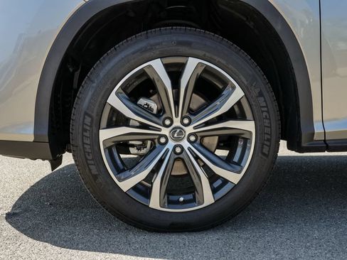 Used 2020 Lexus RX 350L FWD w/ Premium Package image 11