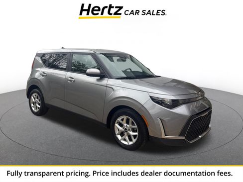 Used 2025 Kia Soul LX w/ LX Technology Package FWD image 1