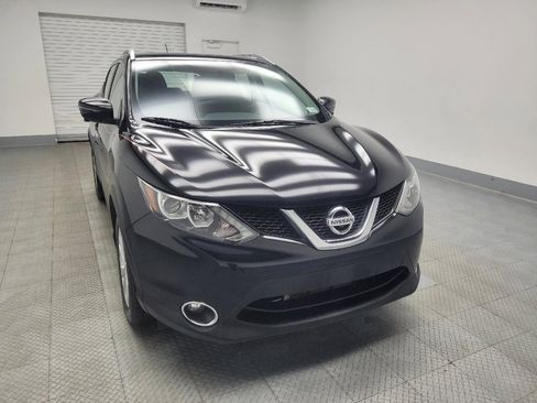 Used 2017 Nissan Rogue Sport SV w/ SV Premium Package image 14