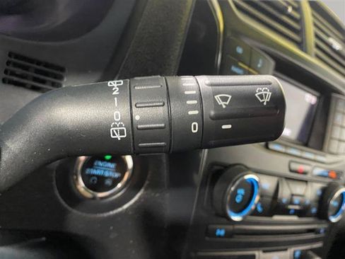 Used 2016 Ford Explorer XLT AWD/4WD image 23