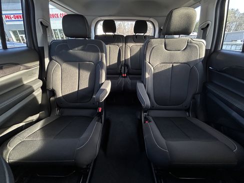 Used 2023 Jeep Grand Cherokee L Laredo w/ Luxury Tech Group I image 35