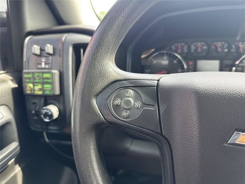 Used 2017 Chevrolet Silverado 1500 W/T w/ Trailering Package AWD/4WD image 17