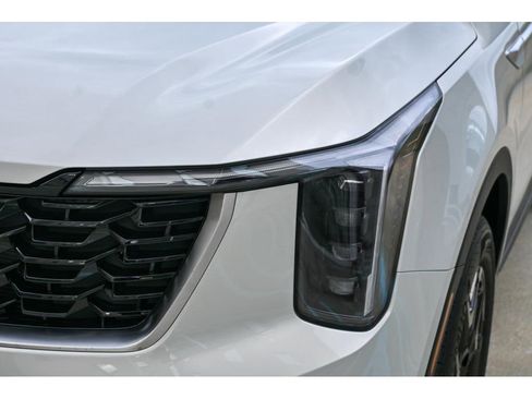 New 2026 Kia Sorento S image 10