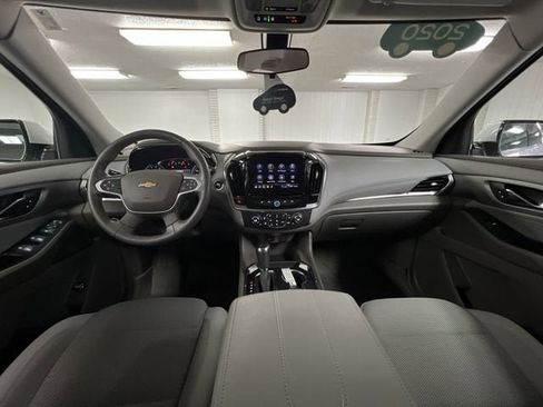 Certified 2020 Chevrolet Traverse LT FWD image 19