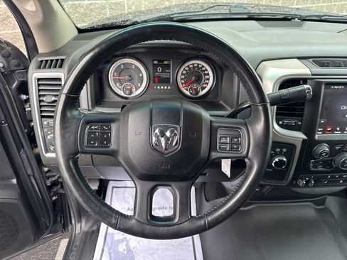 Used 2018 RAM 2500 Big Horn image 18