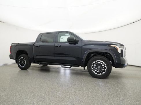New 2026 Toyota Tundra SR5 AWD/4WD image 28