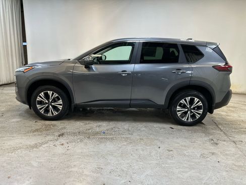 Certified 2023 Nissan Rogue SV image 8