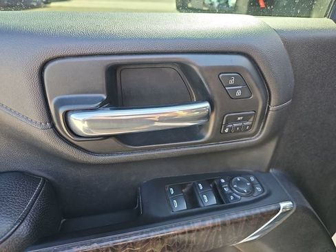 Used 2021 GMC Sierra 3500 Denali w/ Denali Ultimate Package AWD/4WD image 23