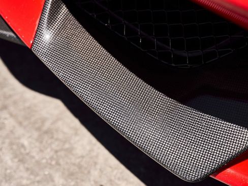 Used 2020 Ferrari 488 Pista Coupe RWD image 9