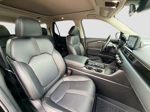 Used 2025 Honda Pilot Touring image 31