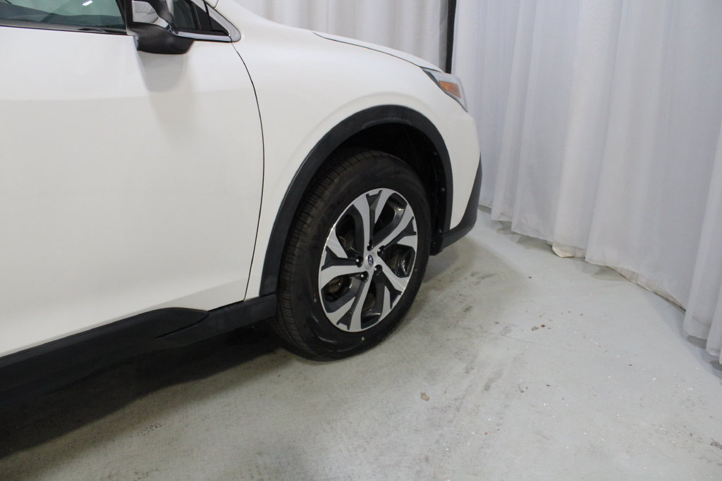 Used 2021 Subaru Outback Limited AWD/4WD image 29