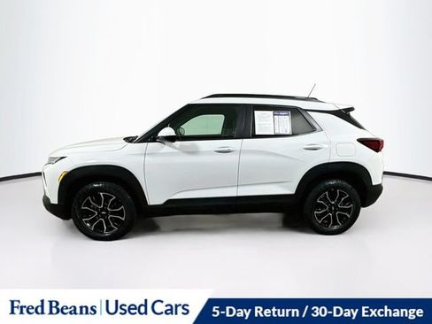 Used 2023 Chevrolet TrailBlazer ACTIV w/ Sun and Liftgate Package AWD/4WD image 7