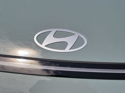 New 2027 Hyundai Kona SE FWD image 32