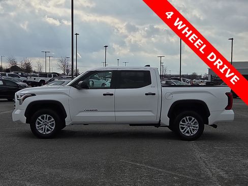 Used 2024 Toyota Tundra SR5 image 3