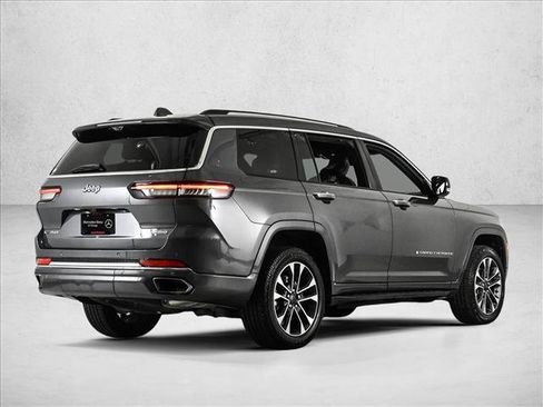 Used 2021 Jeep Grand Cherokee L Overland w/ Luxury Tech Group IV AWD/4WD image 5