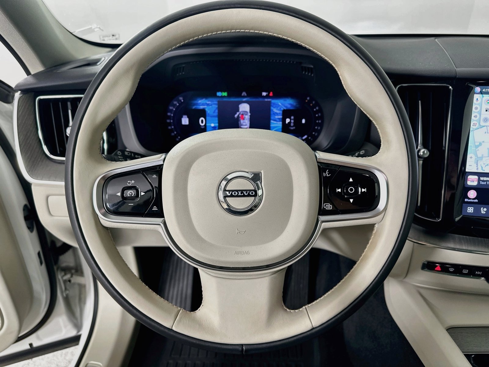 Certified 2024 Volvo XC60 B5 Plus w/ Climate Package AWD/4WD image 31