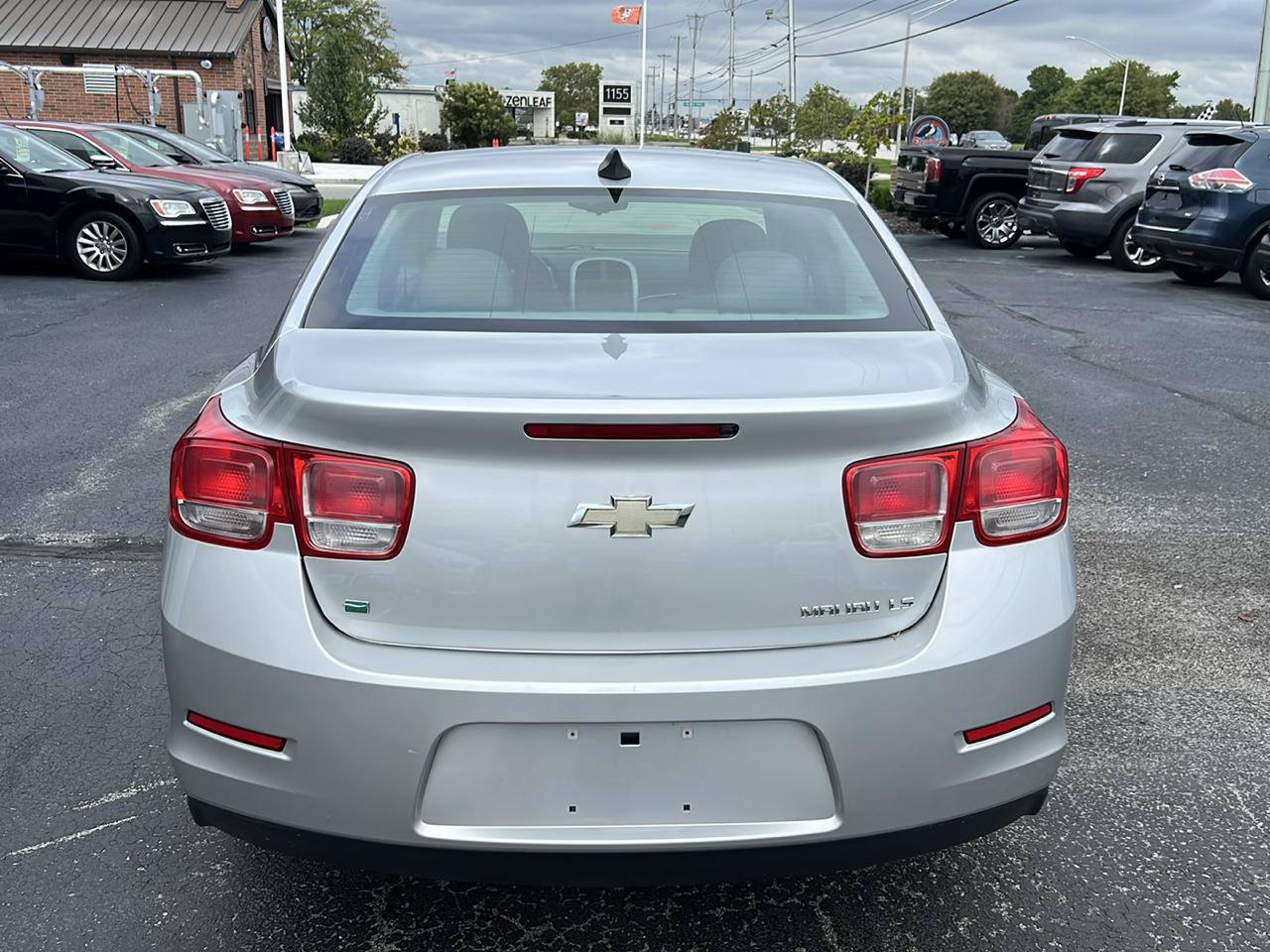 Used 2016 Chevrolet Malibu LS w/ Protection Package FWD image 4