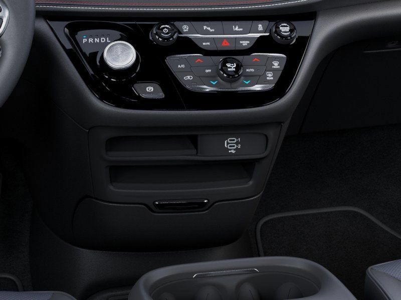 New 2027 Chrysler Pacifica Select FWD image 25