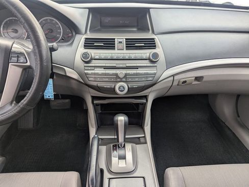 Used 2012 Honda Accord LX image 11